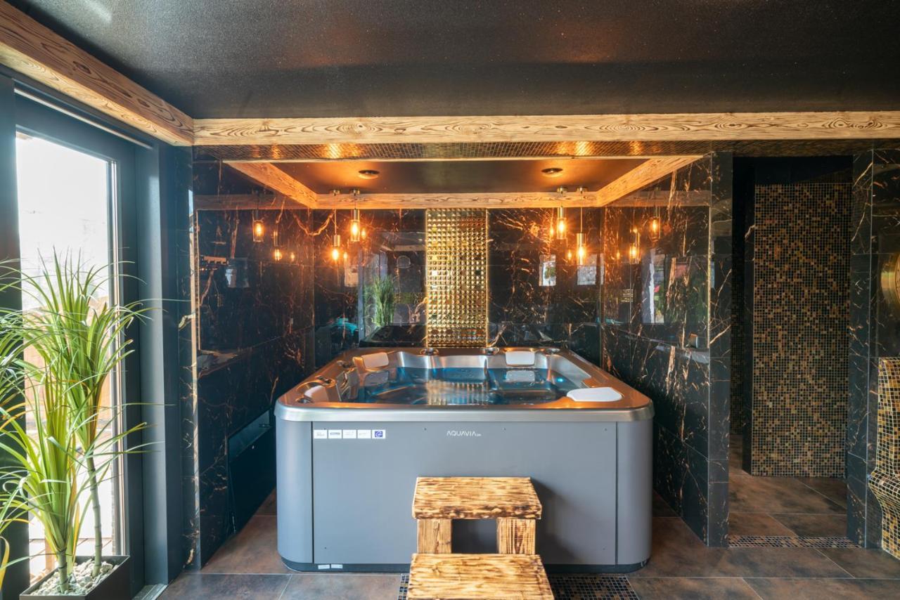 Apartamenty Wellness & Spa Cztery Pory Roku Косцелиско Экстерьер фото